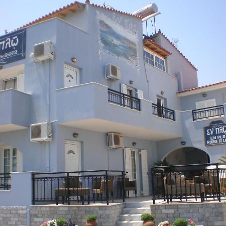 En Plo Hotel Elafonissos Exterior foto